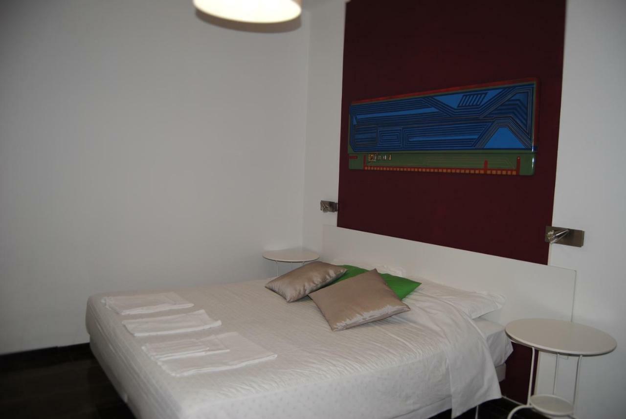 Kamila Bed & Breakfast Bari Bagian luar foto