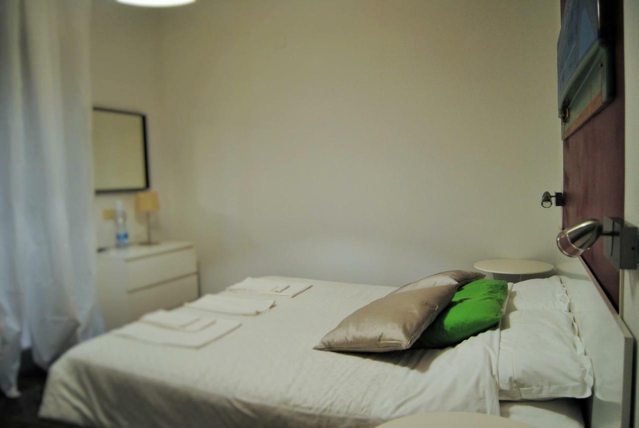 Kamila Bed & Breakfast Bari Bagian luar foto